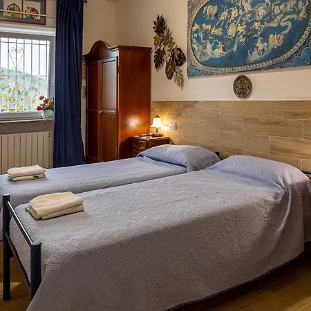 Casetta Della Fontana Апартаменты *